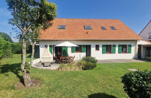 Saint-Josse House | St Josse Farmhouse Nr. Le Touquet 6 Beds