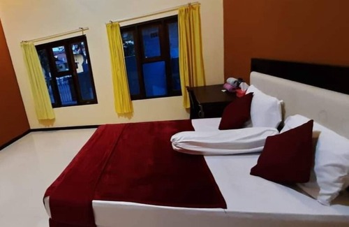 Kalipuro House | St.ketapang 2 homestay