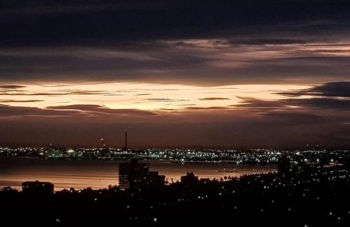 St Kilda Apartment | St Kilda Penthouse. Views. Spa.