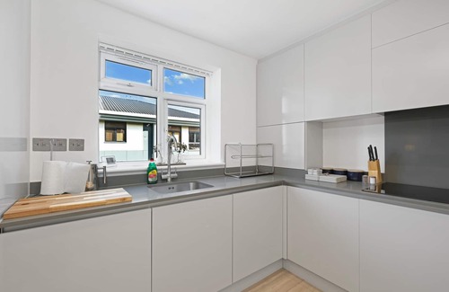 South Ruislip Apartment | St Martins 2 Bedroom & 2 Bathroom Apt. 2 - Ruislip