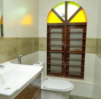 Kumarakom Boat Rental | St. Mary Houseboat