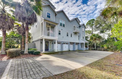 St. Marys House | St Marys Retreat with Watchtower and Community Hot Tub