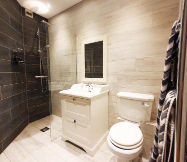 West Kensington Apartment | St Paul's Studios apartment