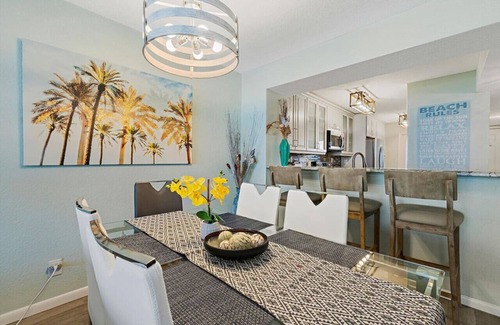 St. Petersburg Condo | St Pete Isla Bahia Vista 7-203 2/2 Amazing View