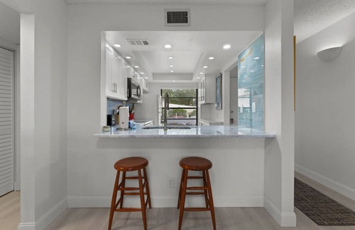 Casa del Mar Condo | St Pete Isla Casa C-103 2/2 Bath Amazing View!