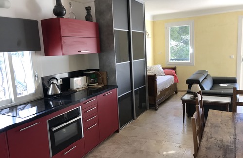 Saint-Raphael Villa | St RAPHAEL Furnished STUDIO 4 * - 5mn walk from the beach - superb sea view