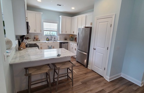 Saint Simons Island House | St. Simons Island-Designer Island Home-"Salty Vibes"