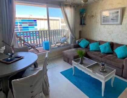 Saint-Valery-en-Caux Apartment | St Valery en Caux, apt vue mer et falaise: le bleu de lô