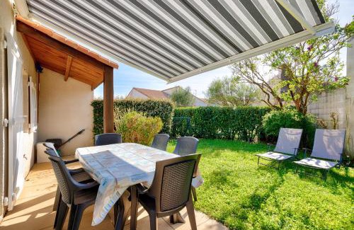 Saint-Vincent-sur-Jard House | St-Vincent-sur-Jard - Piscine et Tennis