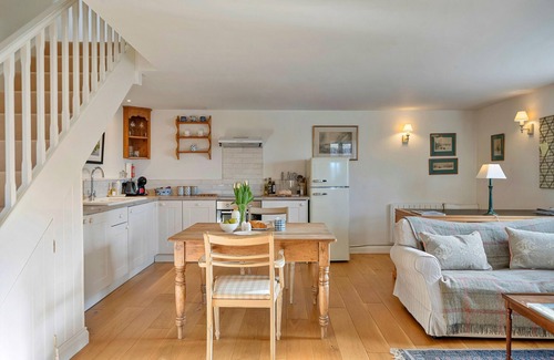 Newton Ferrers Cottage | Stable Cottage at Yealmpton