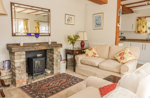 Sudbury Cottage | STABLE COTTAGE, family friendly in Sudbury