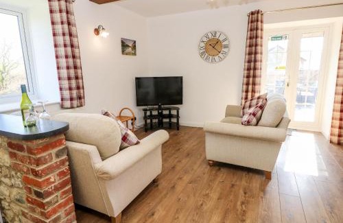Newport House | Stable Cottage