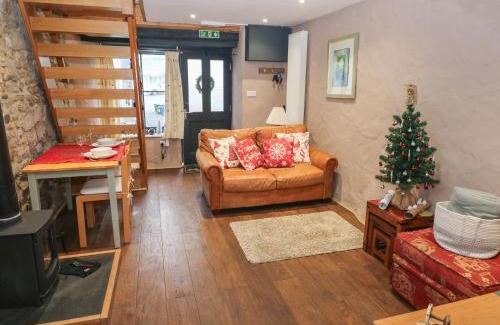 Pembroke House | Stable Cottage