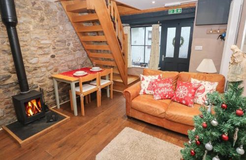Pembroke House | Stable Cottage