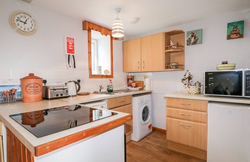 Keith Cottage | STABLE COTTAGE, pet friendly in Fochabers
