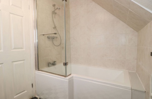 Frome Cottage | STABLE COTTAGE, RODE FARM, romantic, with open fire in Rode