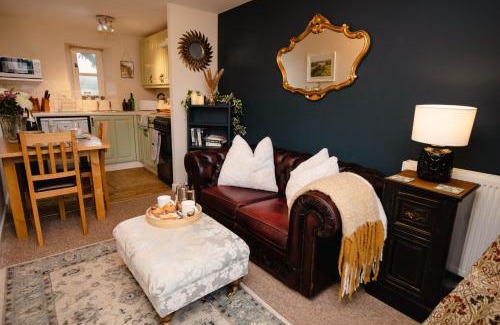 West Compton House | Stable Cottage - Rudge Farm Cottages