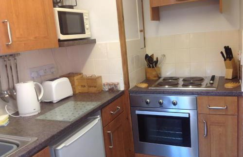 Cowes House | Stable Cottages