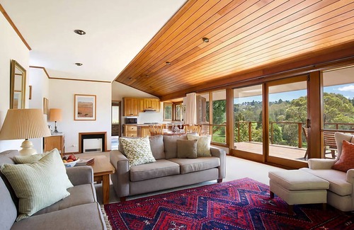Blackheath House | Stableford Lodge | Overlooking Golf Course | open fireplace