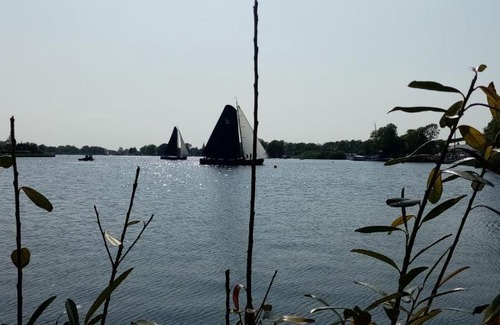 Earnewald Other | Stacaravan aan het water