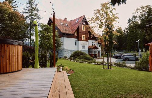 Szklarska Poreba Hotel | Stacja Szklarska Poręba - cisza i komfort