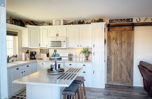 Prescott Valley Other | Stacks of Relax - a Quaint, Quiet & Cozy Farmhouse With Breathtaking Sunrises