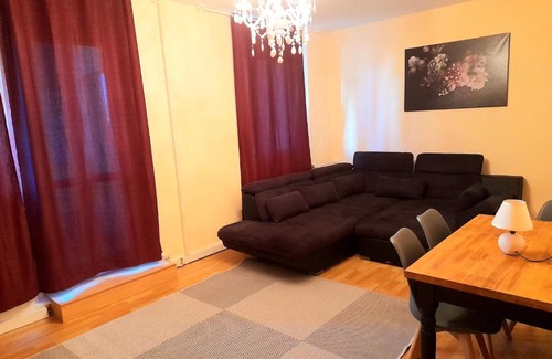 Schloßchemnitz Apartment | Stadt der Moderne