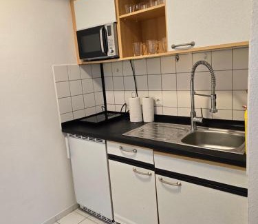 Mitte Apartment | Stadt Komfort 4-Personen Wohnung