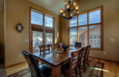 Sturgis House | Stage Coach