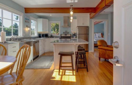Trinidad House | Stagecoach Cabin