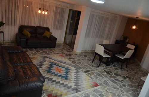 Alejandria Apartment | Stahl House