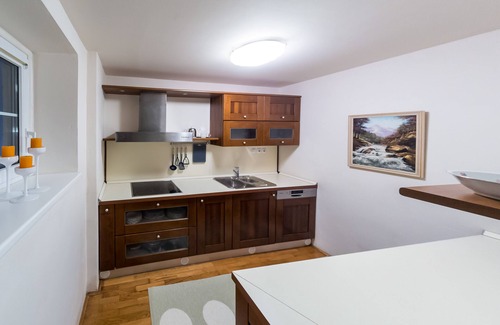 Ljubljana Old Town Apartment | Stairway to the castle - apartment in the heart of historic centre