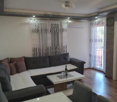 Milici Apartment | Stan na dan