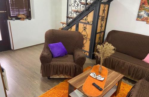 Gornji Milanovac Apartment | Stan na dan Gornji Milanovac-centar-Nova gradnja