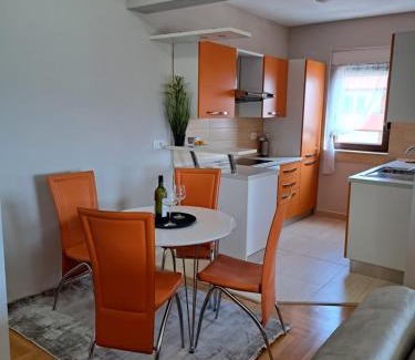 Zeljeznica Apartment | Stan u centru BEST VIEW