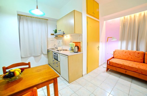 Kato Stalos Apartment | Standard Apartment