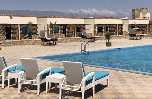 Mirbat House | Standard bungalow with two single beds, 66 m2