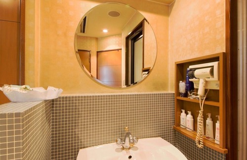 Uehonmachi Hotel | standard double room/Osaka Ōsaka