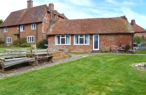 Battle House | Standard Hill Cottage