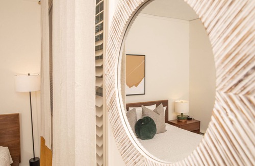 Telegraph Hill House | Standard King Room with Ensuite Bathroom