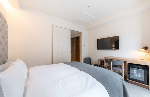 Sapporo City Centre Hotel | Standard Queen City View Train Street Room Only/Sapporo Hokkaidō