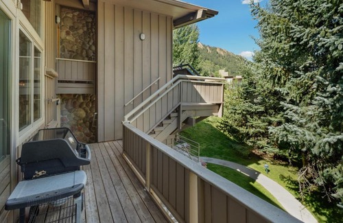 Aspen House | Standard Two Bedroom Aspen Alps #210