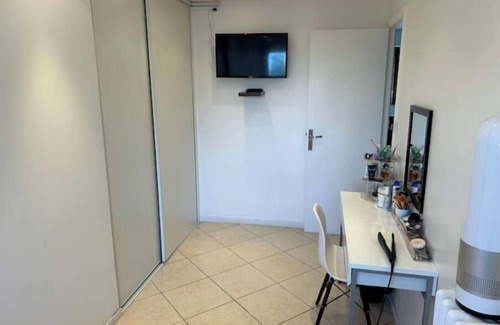 Saint-Giniez Apartment | Standing apartment opposite the Velodrome stadium