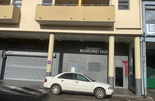 Pa'ofa'i Apartment | Standing Residence Kumuhei