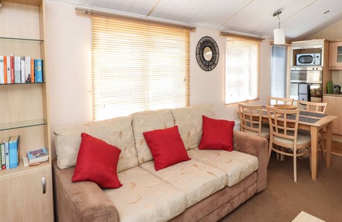 Cockermouth Cottage | STANLEY'S SANCTUARY, pet friendly, with a garden in Cockermouth