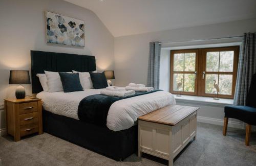 Bankend House | Stanloch Farmhouse - well equipped, games room, EV
