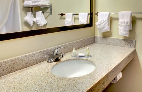 Stanton Hotel | Stanton Inn & Suites