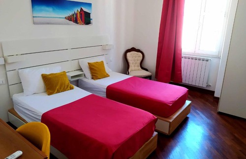 Trieste Old Town House | Stanza con bagno ed accesso privati
