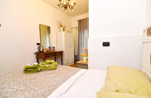 Brandizzo Apartment | stanza romantica