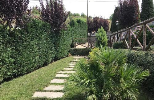Murazzano Apartment | Stanze Degli Aceri